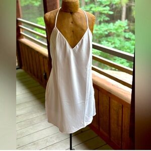 NWT VS satin white slip